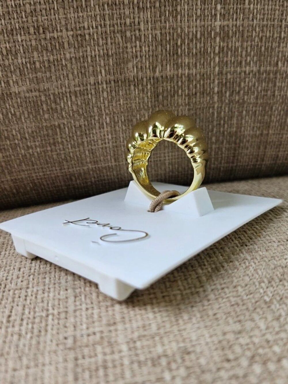 Covet Women Ring Gold Tone Fashion Jewelry Statement Ring Size 7 NWT - Picture 4 of 11